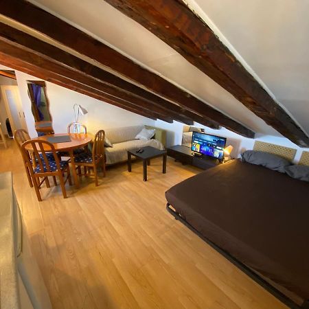 Calle Embajadores - Apart 4 Pax Pza Cascorro Madrid Luaran gambar