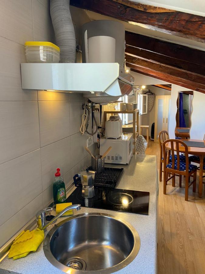 Calle Embajadores - Apart 4 Pax Pza Cascorro Madrid Luaran gambar