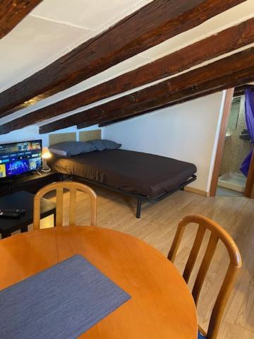 Calle Embajadores - Apart 4 Pax Pza Cascorro Madrid Luaran gambar